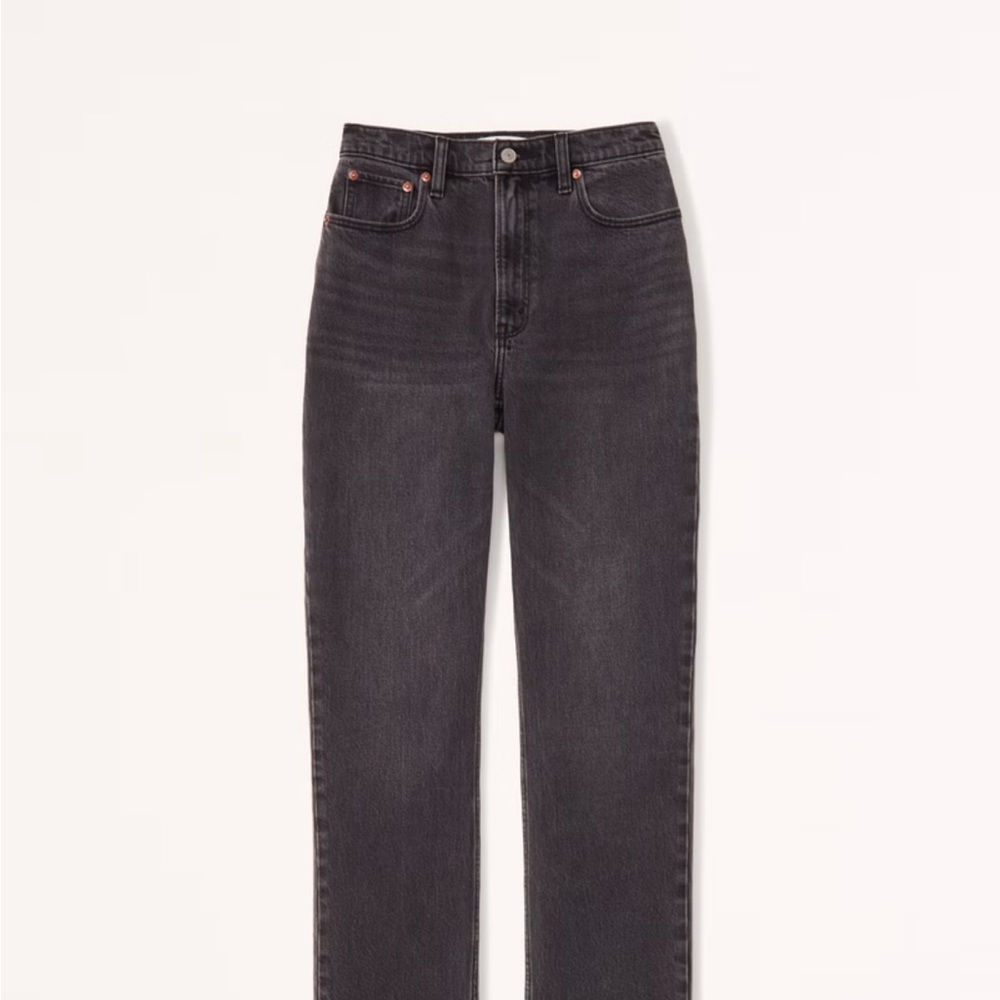Abercrombie & Fitch Ultra High Rise 90s Straight Jean